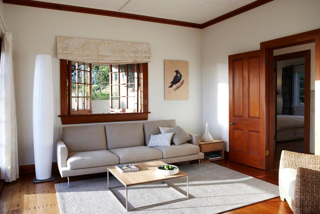 Hiwi At Tahi - Luxury Bungalow With Seaviews Pataua Dış mekan fotoğraf